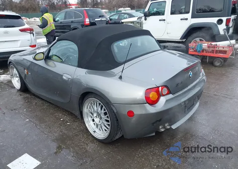 2004 BMW Z4 2.5I z USA, uszkodzony, nr VIN 4USBT33534LR68648